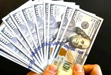 شوک دو میلیارد دلاری به بازار ارز؛ تغییر زمین بازی یا تکرار خطا؟